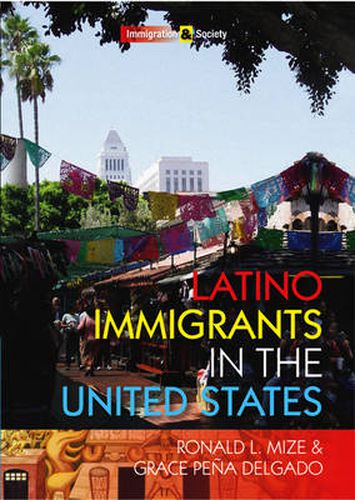 Cover image for Latino Immigrants in the United States