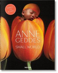 Cover image for Anne Geddes. Small World