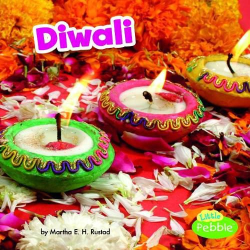 Cover image for Diwali (Holidays Around the World)