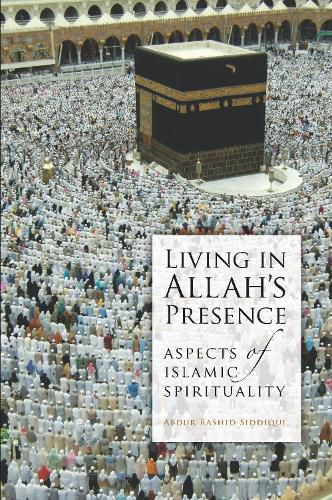 Cover image for Living in Allah's Presence