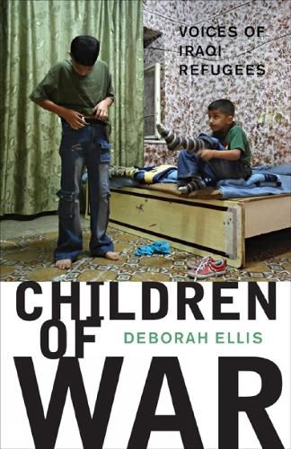 Cover image for Children of War: Voices of Iraqi Refugees