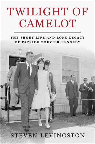 Cover image for Twilight of Camelot