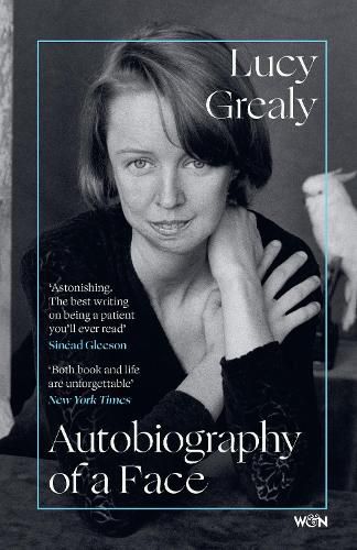 Cover image for Autobiography of a Face