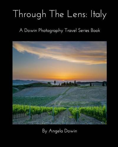 Cover image for Through The Lens: Italy