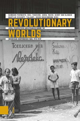 Cover image for Revolutionary Worlds